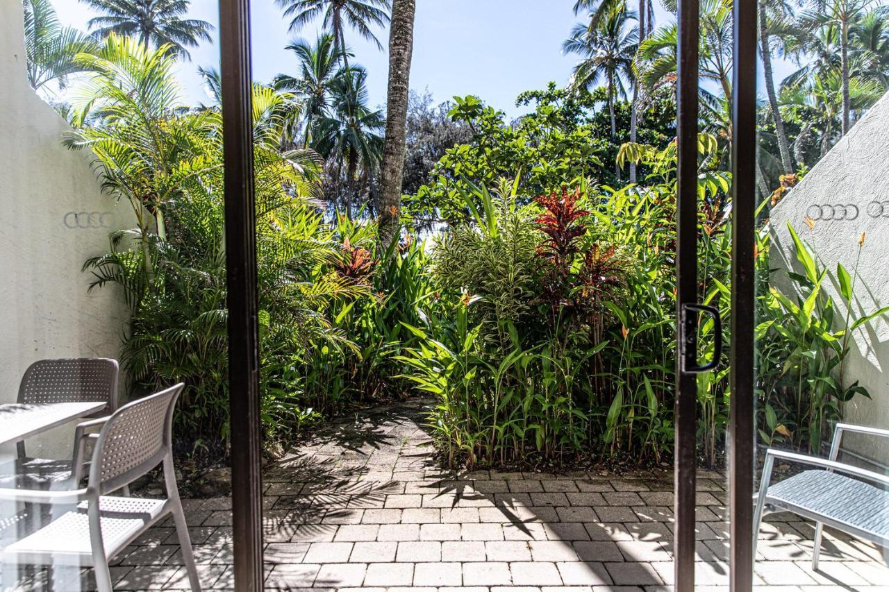 Aparthotel Beachfront Terraces With Onsite Reception & Check In Port Douglas Exterior foto