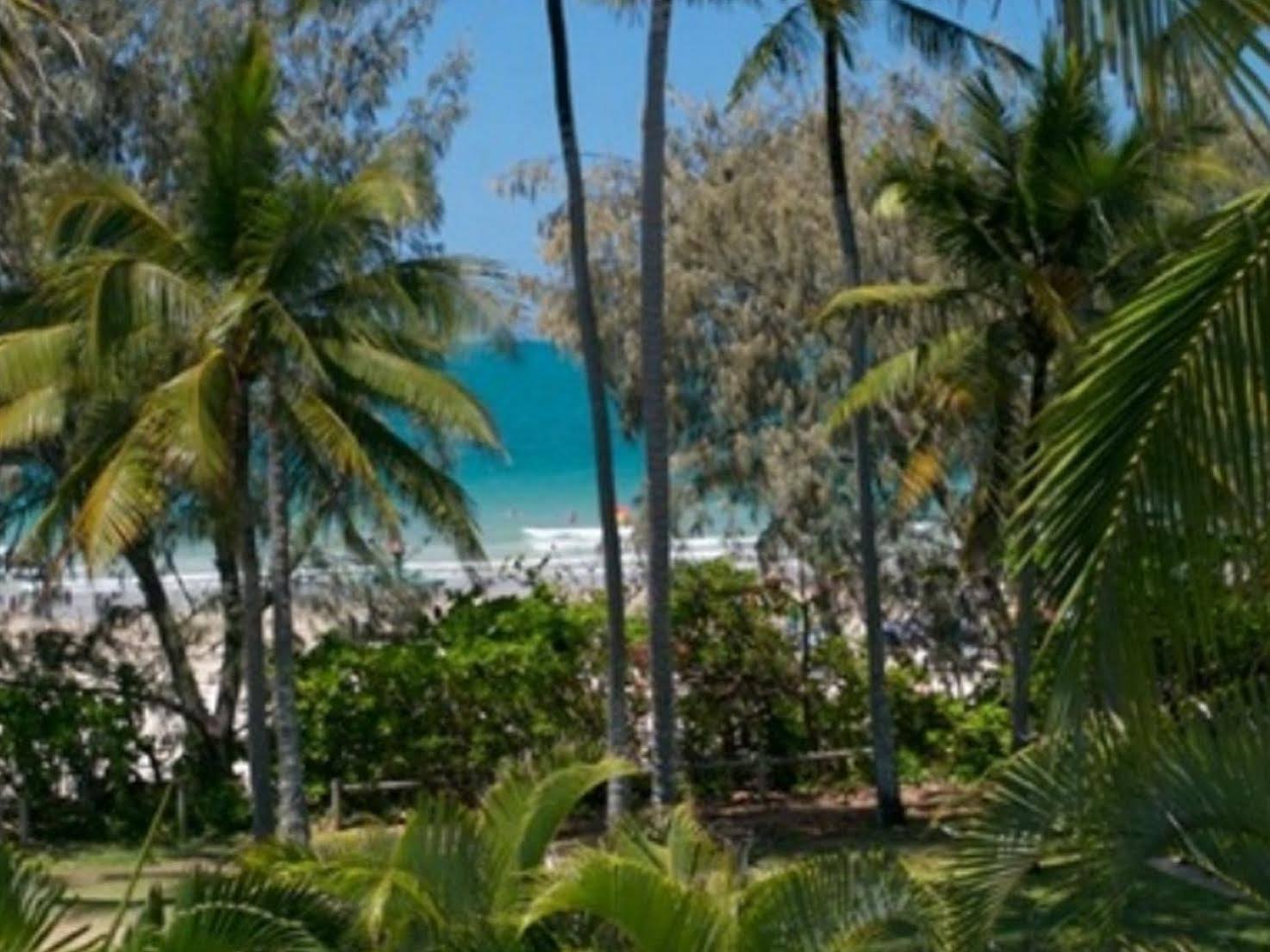 Aparthotel Beachfront Terraces With Onsite Reception & Check In Port Douglas Exterior foto