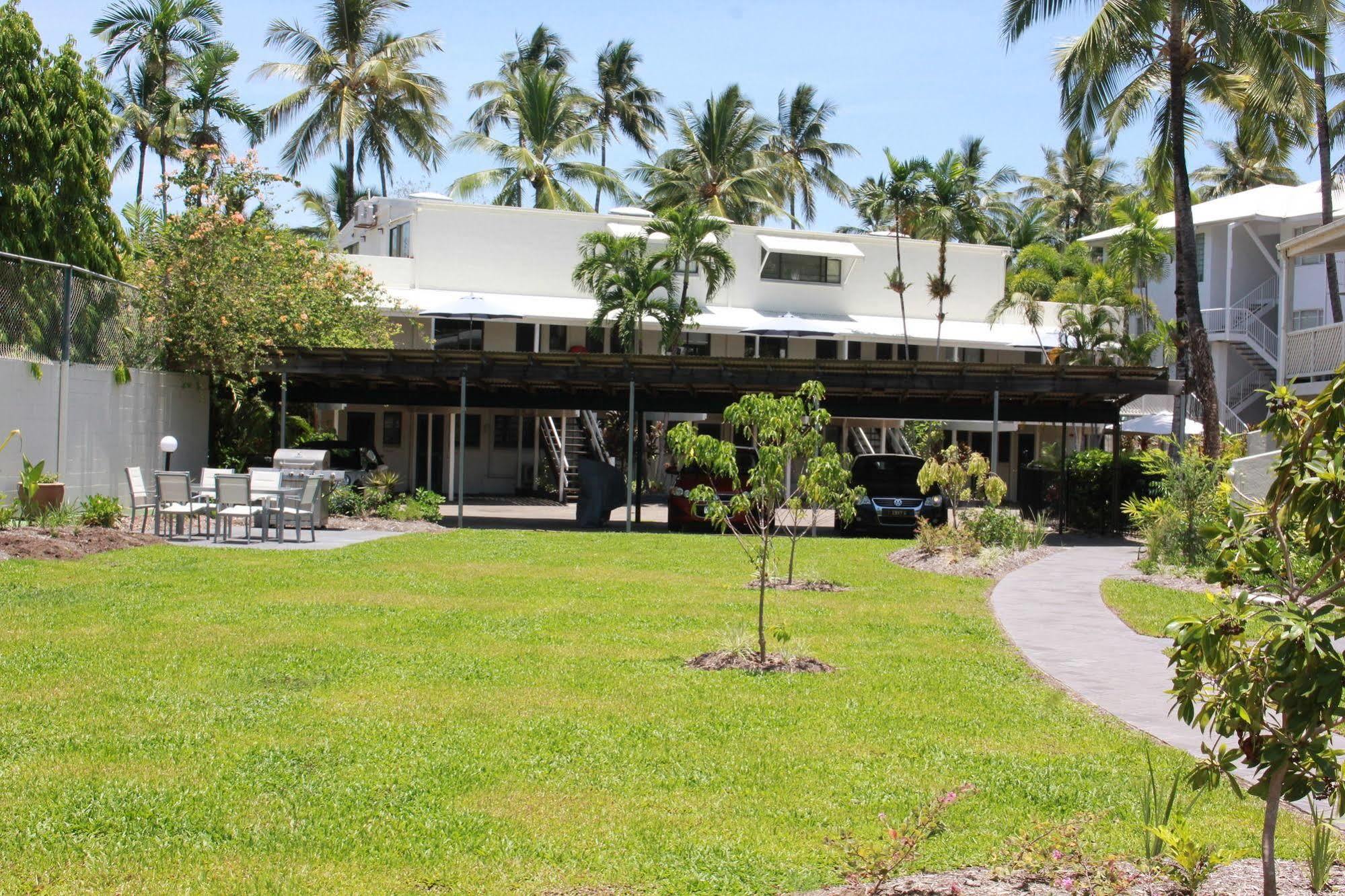 Aparthotel Beachfront Terraces With Onsite Reception & Check In Port Douglas Exterior foto